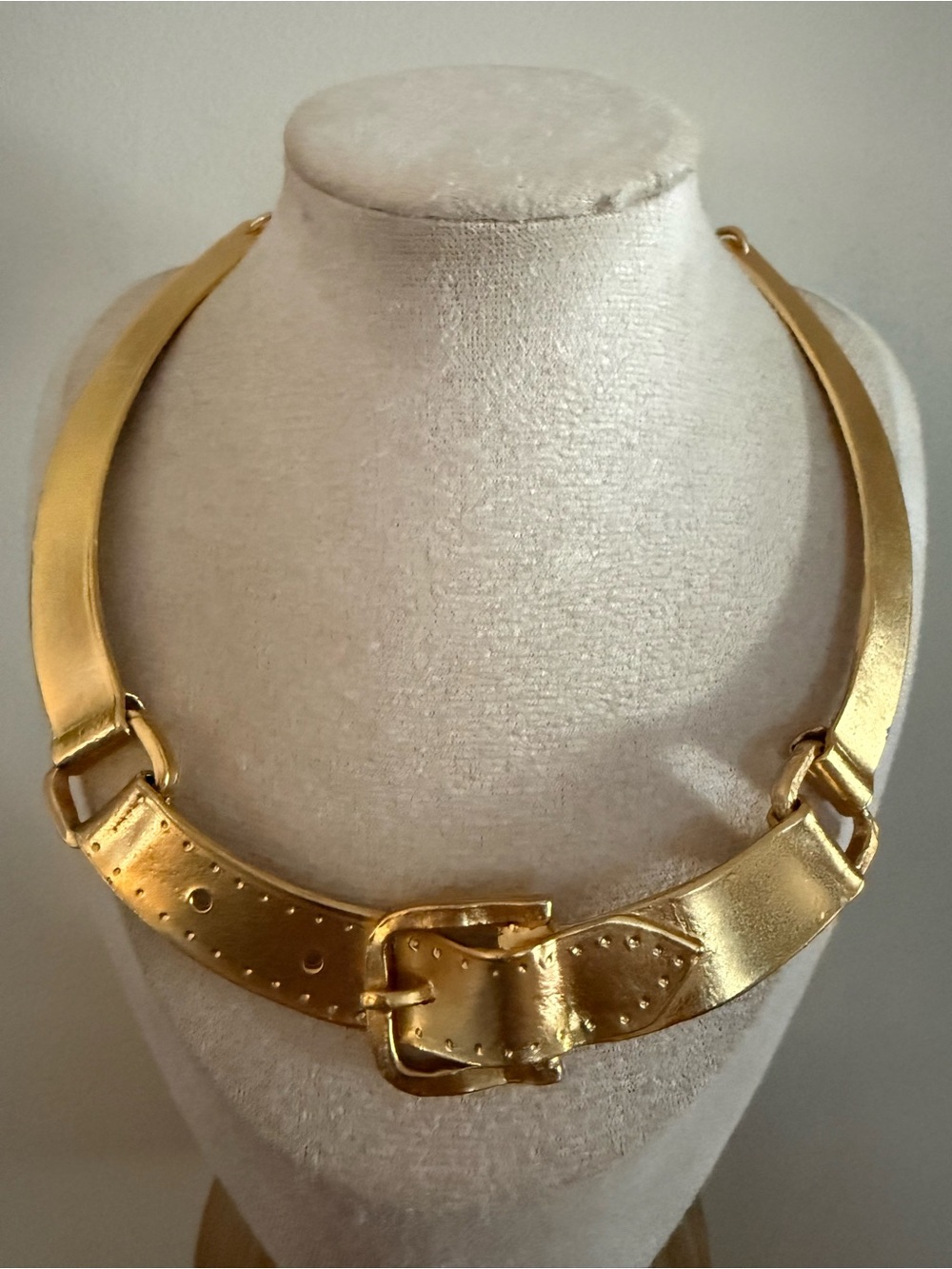 Gold Vintage Statement Belt-Style Choker Necklace